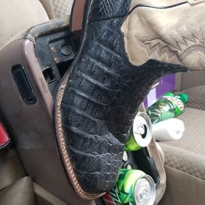 Dan post caiman boots paid $500.00 new